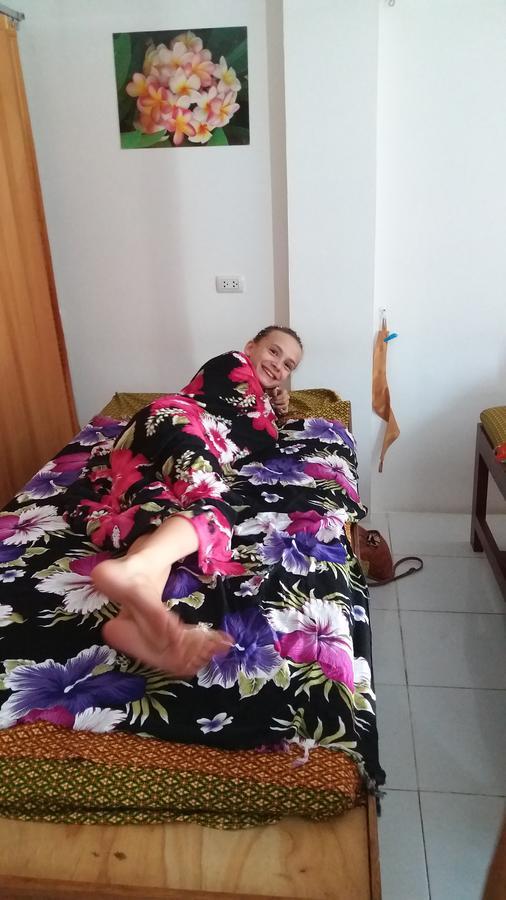 Saiyuan Guesthouse Rawai エクステリア 写真
